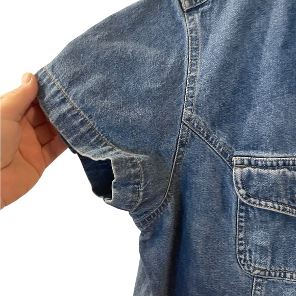 Crazy Horse Liz Claiborne Women’s Denim Short Sleeve Shirt 100% Cotton Size: XL - Picture 5 of 6